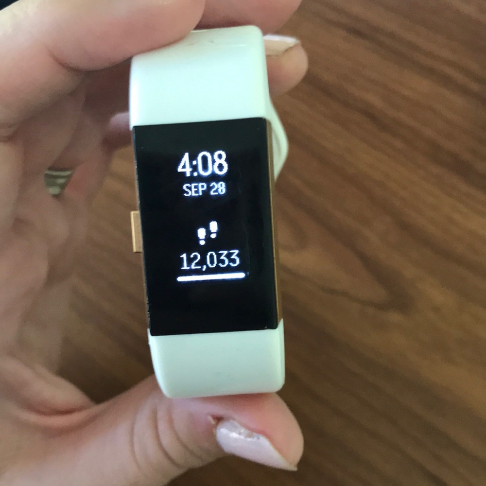 FitBit Charge HR 2
